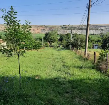 Photo 4 — Plot in Pernik, Bela Voda