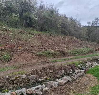 Photo 2 — Plot in Pernik, Bela Voda