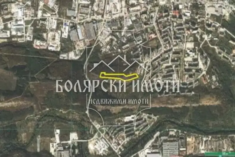Plot in Veliko Tyrnovo, Buzludja