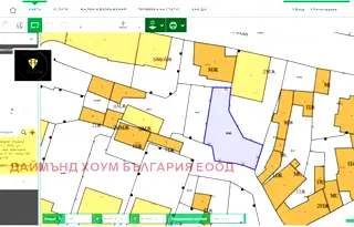 Парцел в Пловдив, Център
