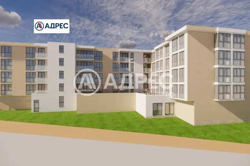 Plot in Раз, Център