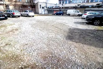 Парцел в Сливен, Център