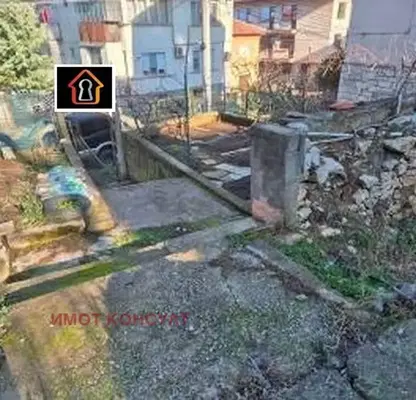 Снимка 5 — Парцел във Враца, Център