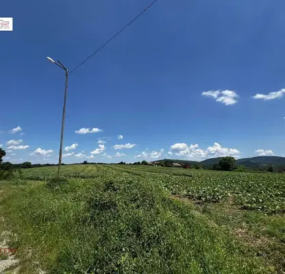 Photo 2 — Plot in Gabrovo, Centyr
