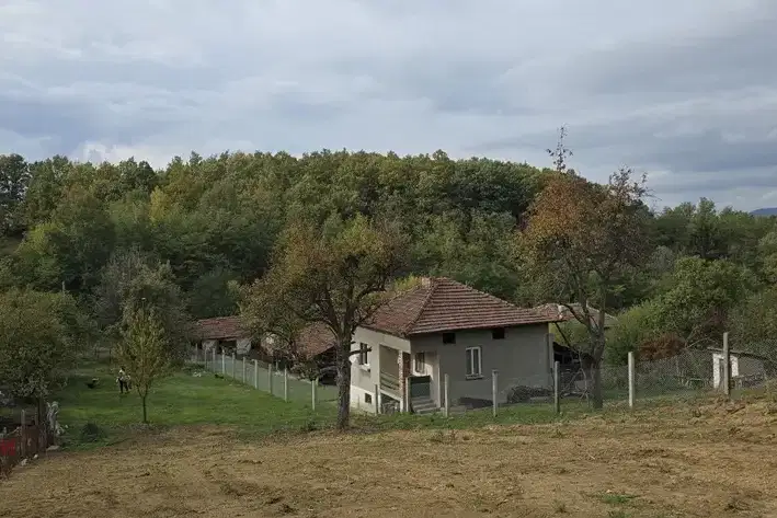 Plot in Pernik, Cyrkva