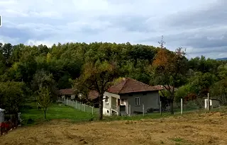 Парцел в Перник, Църква