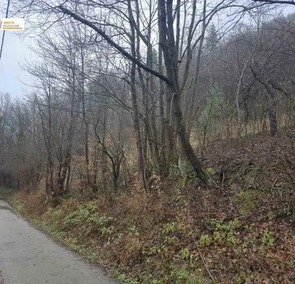 Photo 3 — Plot in Gabrovo, Etyra