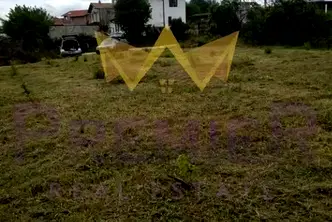 Парцел във Варна, Галата