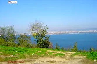 Парцел във Варна, Галата