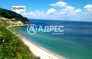 Парцел във Варна, Галата