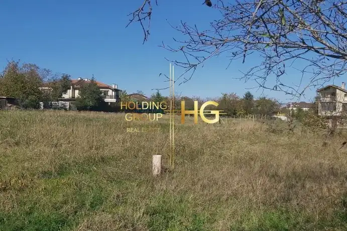 Парцел във Варна, Галата