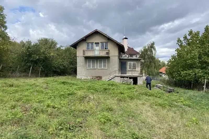 Парцел в София, Горна баня