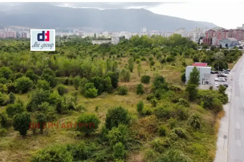 Plot in Sofiya, Gorublyane