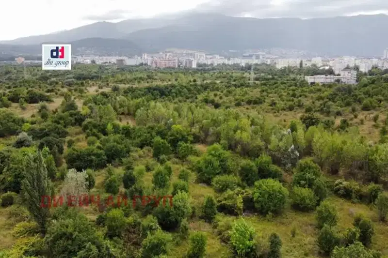 Plot in Sofiya, Gorublyane