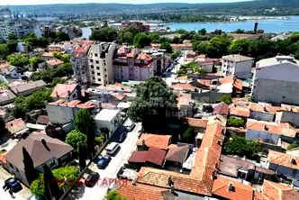 Парцел във Варна, Христо Ботев