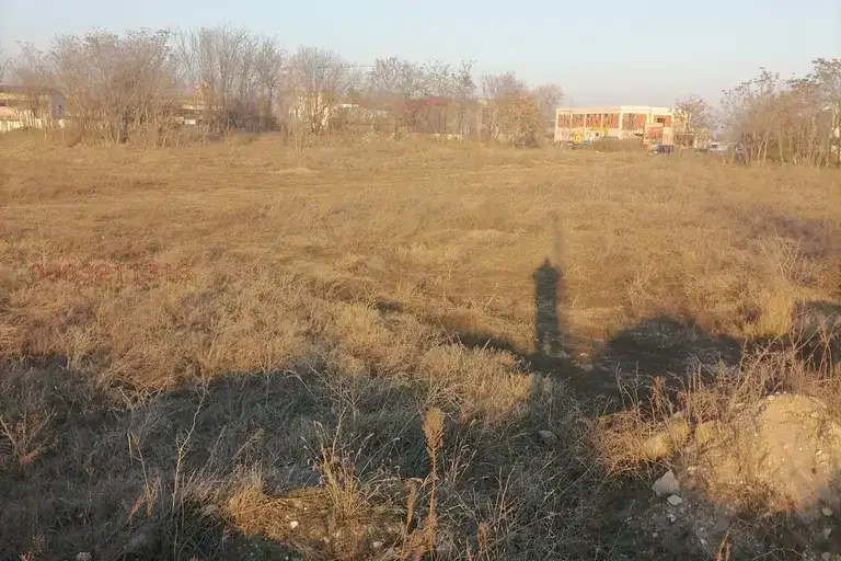 Plot in Plovdiv, Industrialna Zona - Iztok