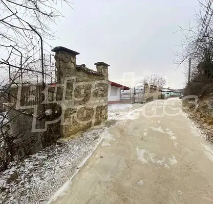 Снимка 2 — Парцел във Варна, Изгрев