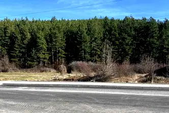 Парцел в Перник, Изток