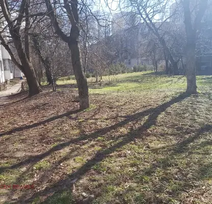 Photo 3 — Plot in Sofiya, Iztok