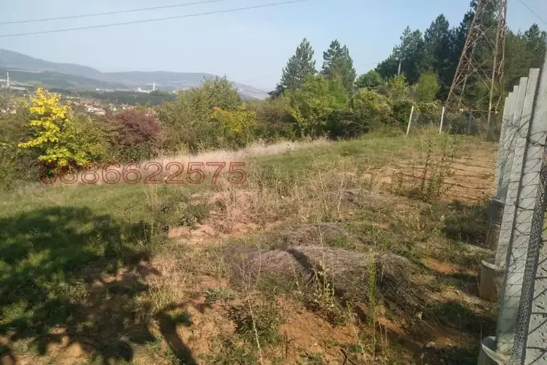 Plot in Pernik, Kalkas