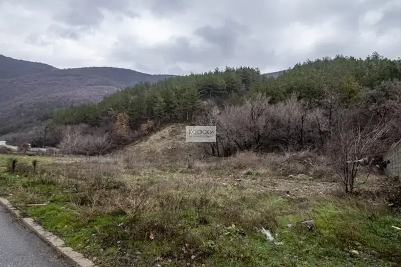 Plot in Sliven, Komluka