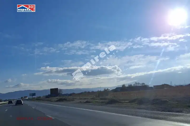 Парцел в София, Кремиковци