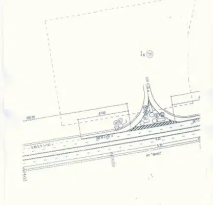 Снимка 2 — Парцел във Варна, Летище