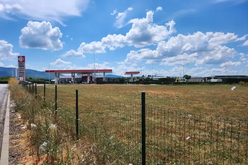 Plot in Sofiya, Lyulin 5