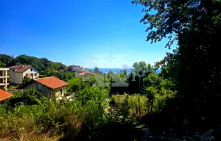 Парцел във Варна, м-т Ален мак
