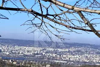 Парцел във Варна, м-т Боровец - север