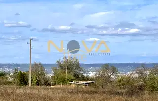 Парцел във Варна, м-т Боровец - север