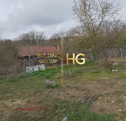 Снимка 4 — Парцел във Варна, м-т Боровец - юг