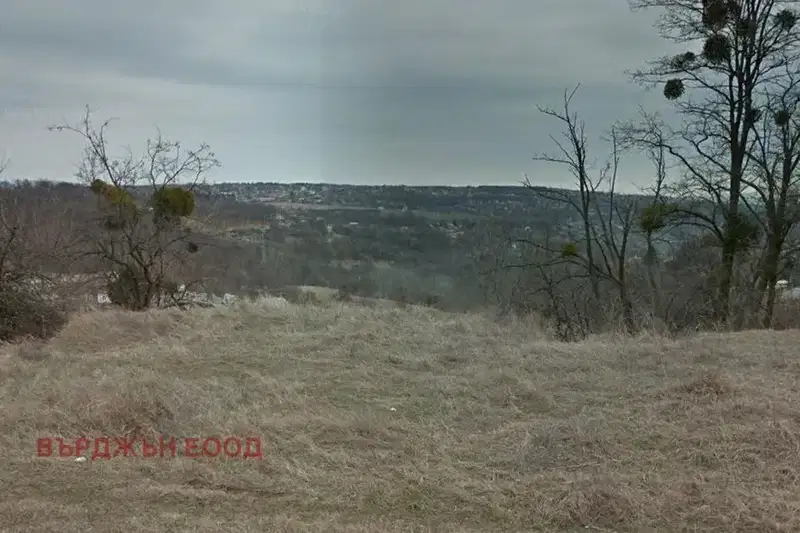 Парцел във Варна, м-т Боровец - юг