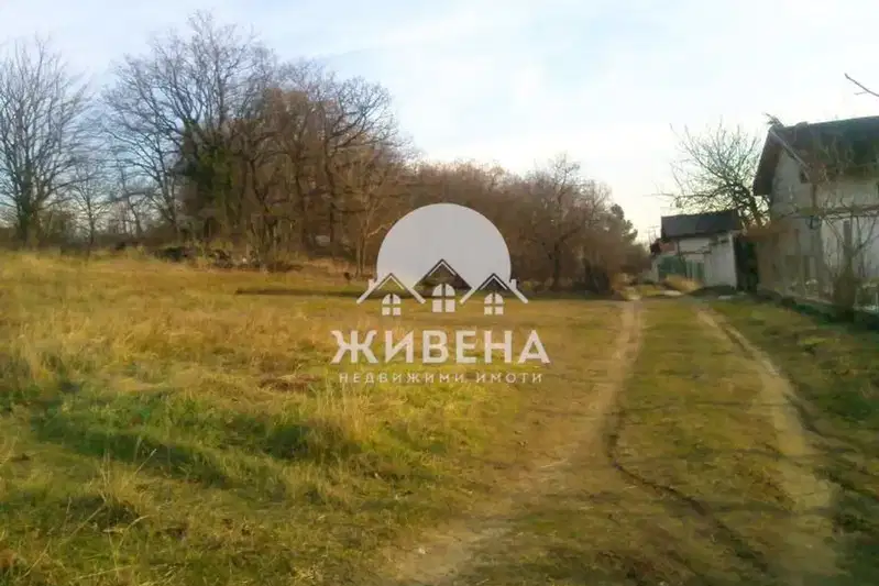 Парцел във Варна, м-т Боровец - юг