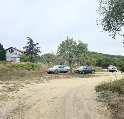 Снимка 2 — Парцел във Варна, м-т Горна Трака