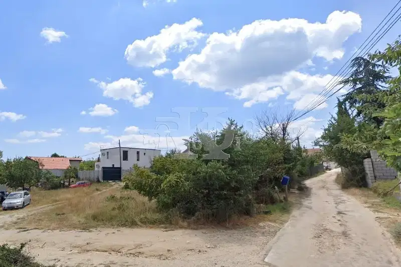 Парцел във Варна, м-т Горна Трака