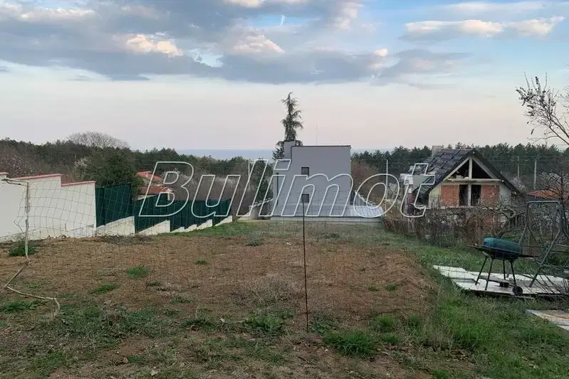 Парцел във Варна, м-т Манастирски рид