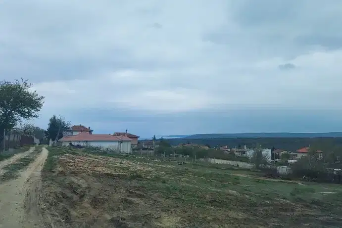 Парцел във Варна, м-т Ракитника