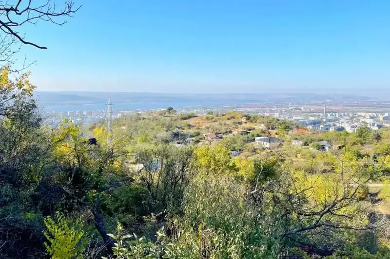 Парцел във Варна, м-т Сълзица