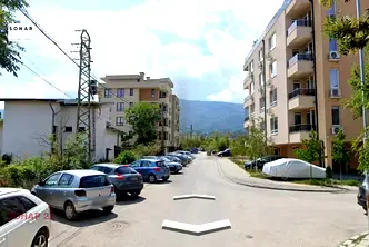 Парцел в София, Манастирски ливади