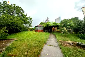 Парцел в София, Манастирски ливади