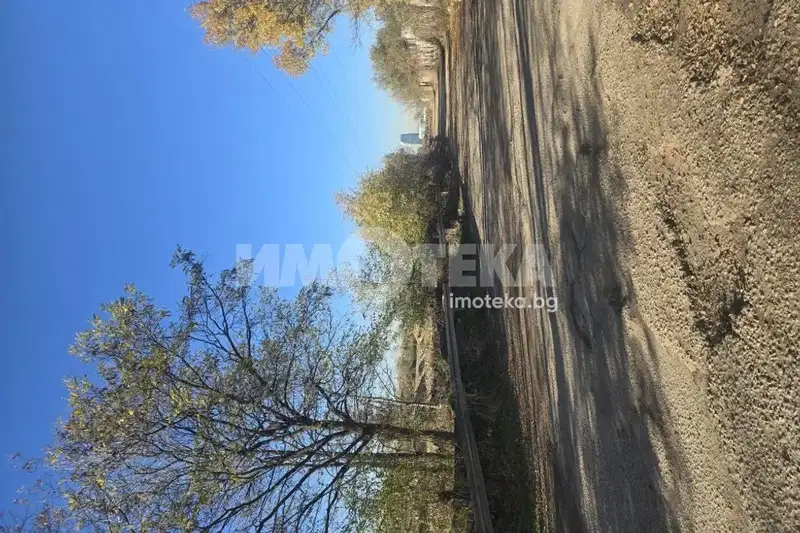 Парцел в София, Младост 4