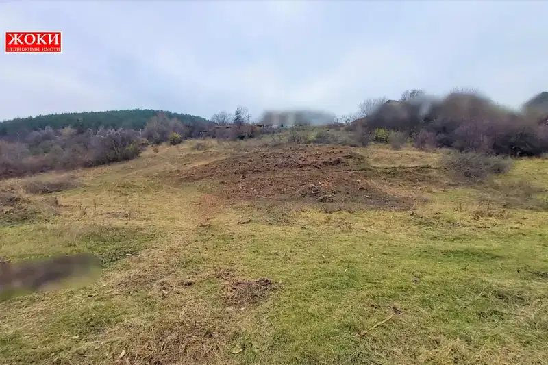Plot in Pernik, Mogiliche