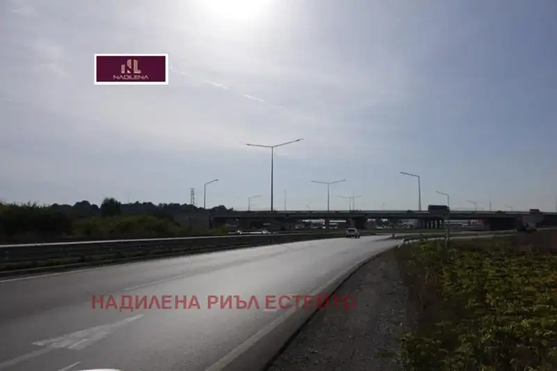Парцел в София, Обеля 2