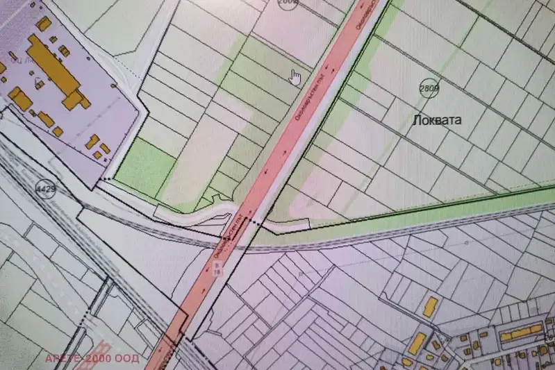 Plot in Sofiya, Obelya