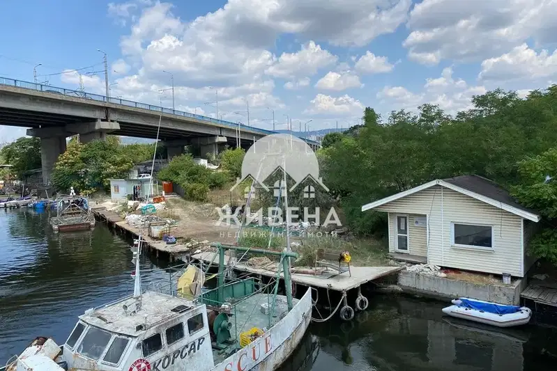 Парцел във Варна, Пристанище Варна