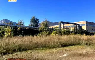 Парцел във Враца, Промишлена зона