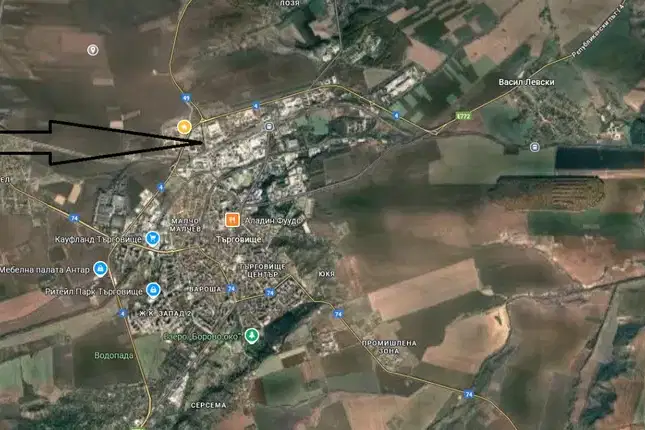 Plot in Tyrgovishte, Promishlena Zona