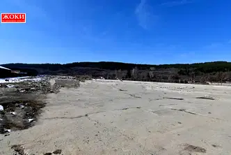 Парцел в Перник, Промишлена зона