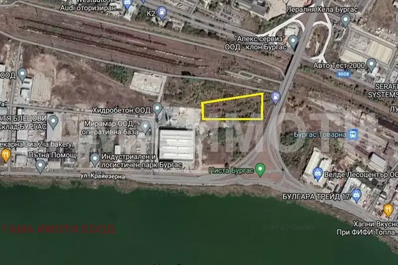 Plot in Burgas, Promishlena Zona - Sever